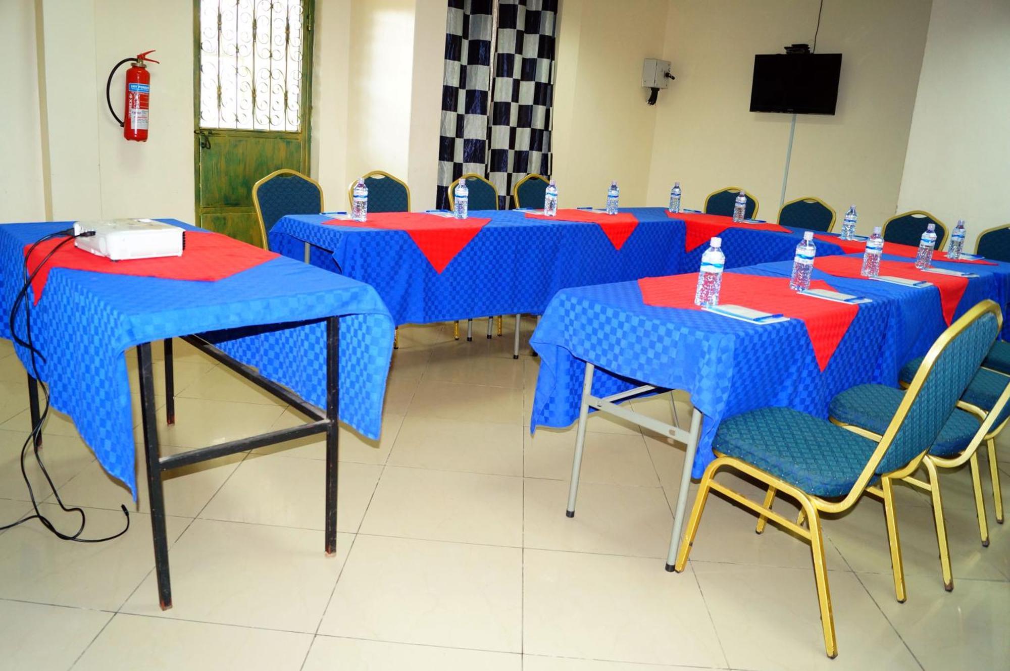 Coastgate Hotel Mombasa Eksteriør bilde